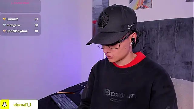 Chat XXX ao vivo de _Eternal_