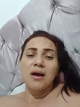 Amanda39's Live XXX Chat