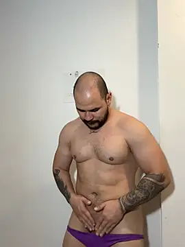 Chat XXX ao vivo de Axel_Dominus