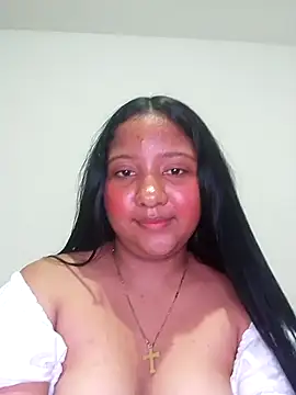 Luna_Dorada Chat XXX live