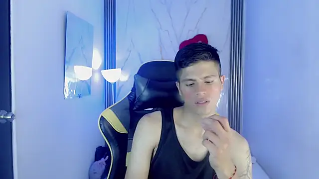 Ascii_one Chat XXX live