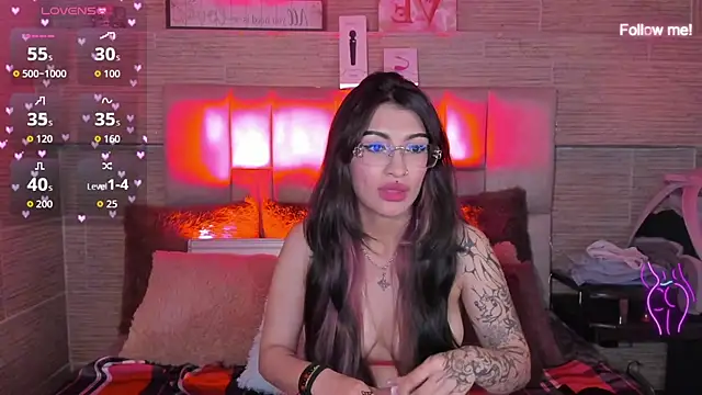 Chat XXX ao vivo de mia_devine_