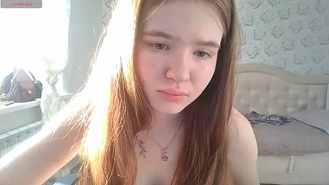 XXX chat uživo modela TerraOtis