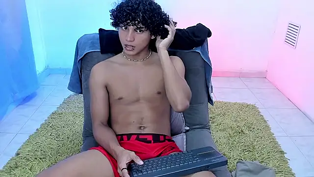 Chat XXX en directo de hades_derox_