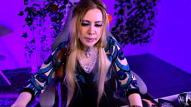 Kumiho_7777's Live XXX Chat