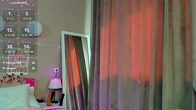 KristinaMay élő XXX-chatje