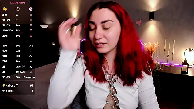 Živá chatovací místnost hannacheekss_