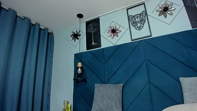 Živý XXX chat alana_dreams