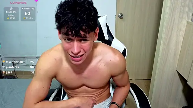 Онлайн чат XXX Luke_Muscle