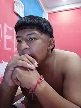 Tu_papi_69_ লাইভ XXX চ্যাট