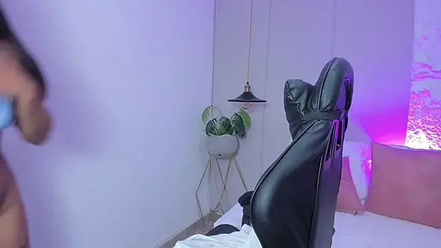 isabella_florez Chat XXX in diretta