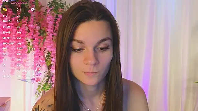 EvaHair's Live Chat Room