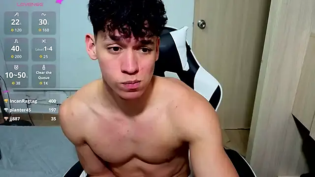 Czat XXX na żywo – Luke_Muscle