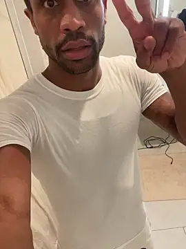 ilovemyleshigh's Live XXX Chat
