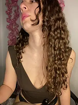-rosi XXX чат на живо
