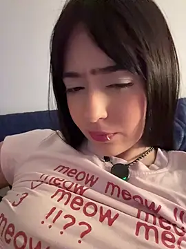 Hinata_3's Live XXX Chat