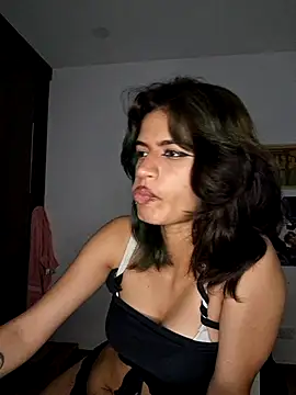 sukulaurens 라이브 XXX 채팅