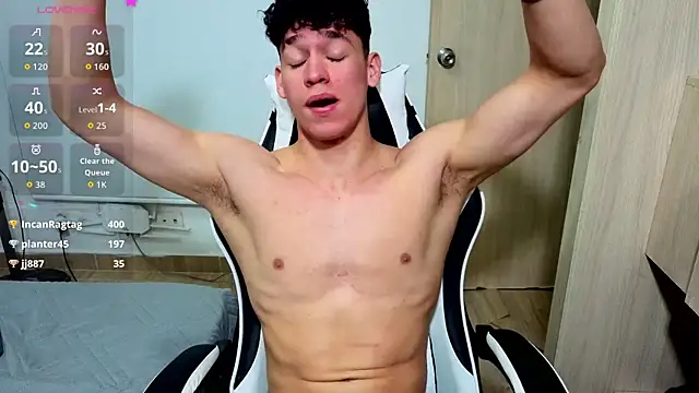XXX chat uživo modela Luke_Muscle