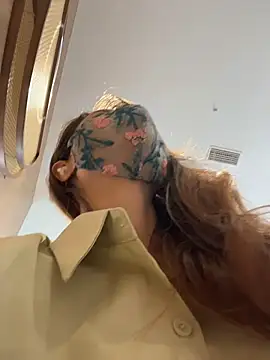 kiss_loo: απευθείας συνομιλία ΧΧΧ