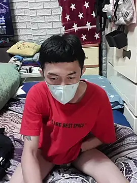 Christopher1024 即時 XXX 聊天