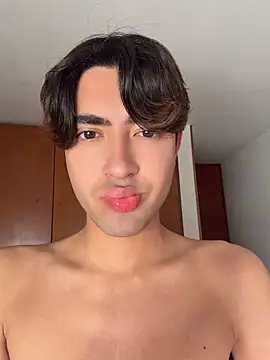 MatthewMoore_n Live XXX chat