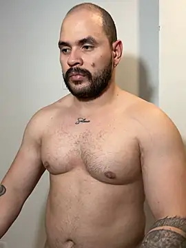 Chatroom XXX en direct de Axel_Dominus