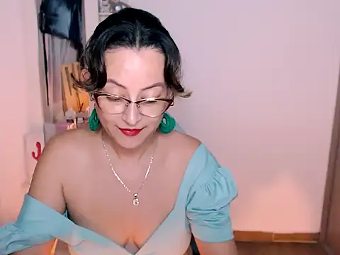 BOREAL_MOON 라이브 XXX 채팅