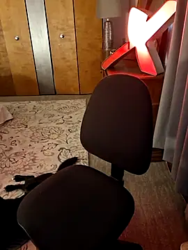 Suspicious1738 webkamerás műsora