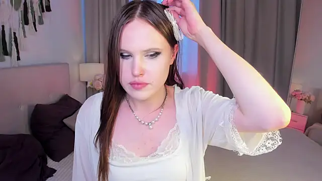 Chat XXX en directo de EffieMinki