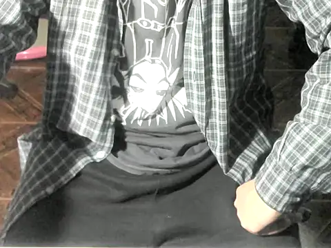 XXX chat uživo modela OreCam