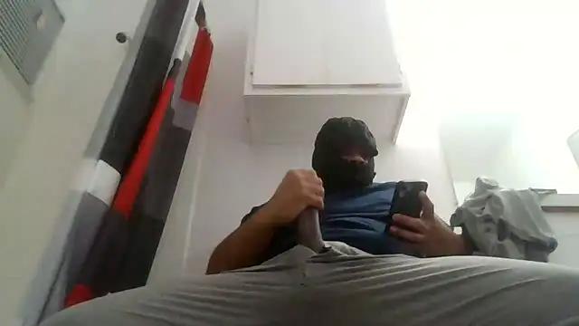 Chat XXX en directo de daddythiccklegg