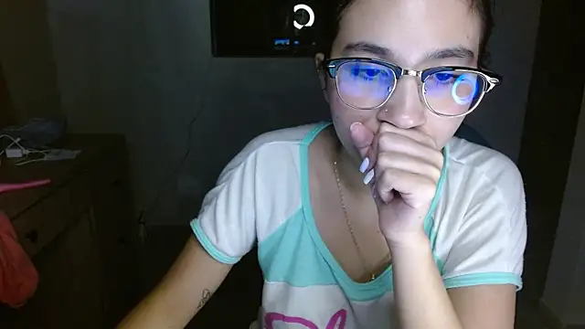 แชท XXX สดของ mia__lopez_