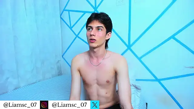 liam_scott77's Live XXX Chat