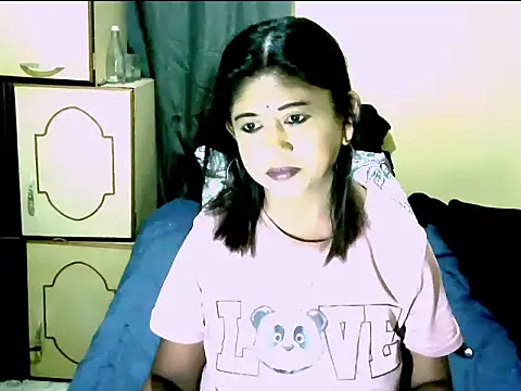 IndianPleasures21 লাইভ XXX চ্যাট
