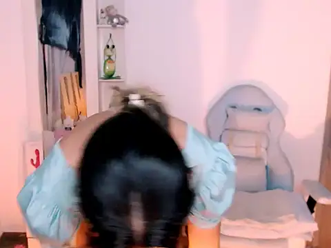 BOREAL_MOON's Live XXX Chat