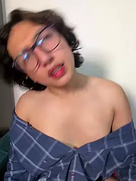 Czat XXX na żywo – -BlueOpal-