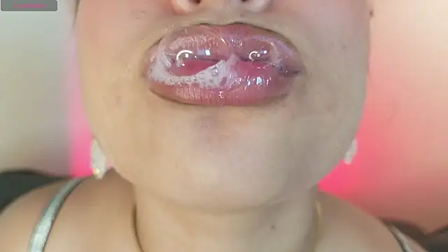 دردشة mia_roux1 الجنسية المباشرة