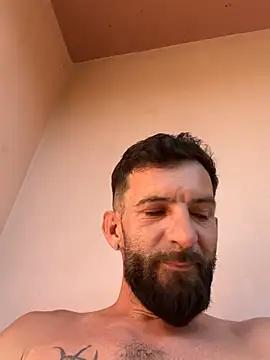 عرض كام Michel_huge