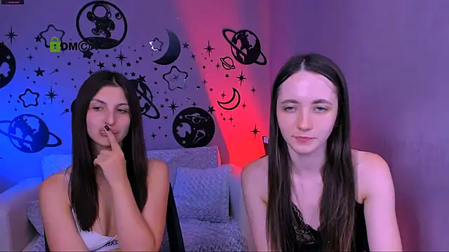 Pokazy przed kamerką – bella_dorn