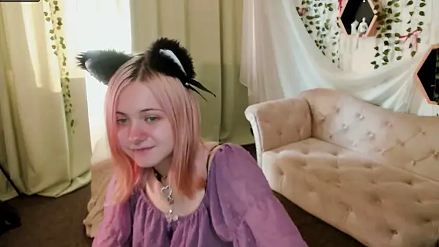 Miiu_miiu Chat XXX in diretta