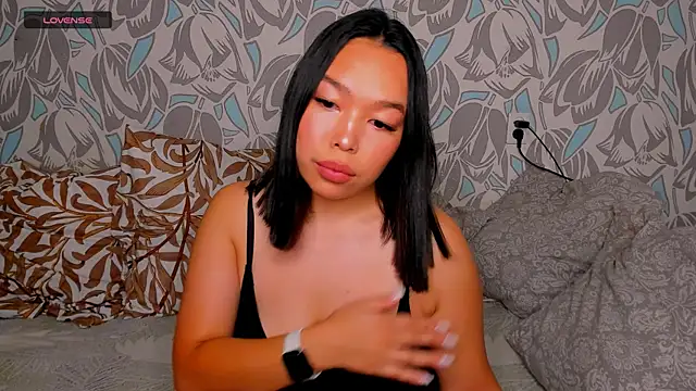 Yamasito_kiko Chat XXX in diretta