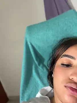 Little_Gaby_ Live XXX-chat
