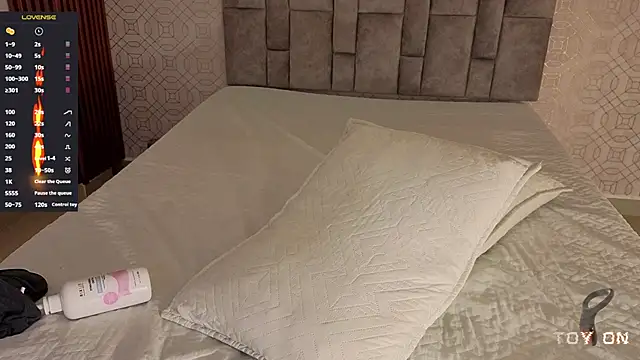 isaacblaze_ Chat XXX live