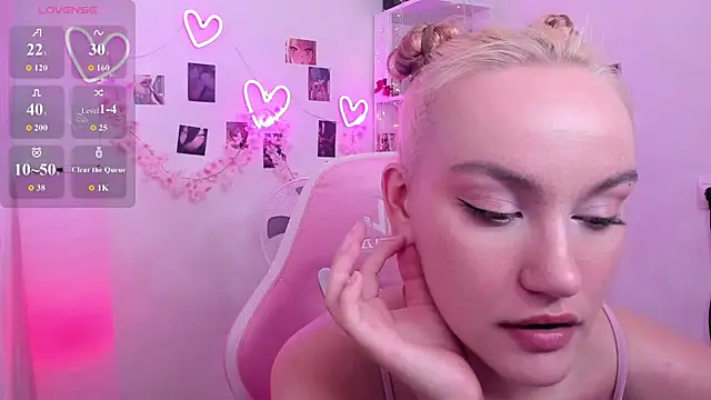 Chat XXX ao vivo de Ida_FaneStain