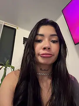 Roxanne_08 Chat XXX live