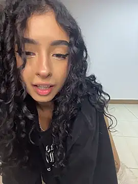 RosseMelody Chat XXX live
