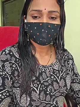 cute-Anupriya Chat XXX in diretta