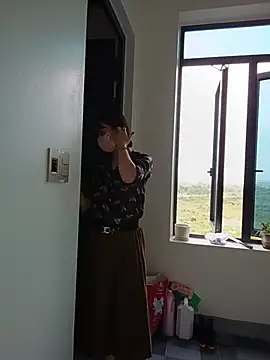 Emma_Linh 现场XXX聊天
