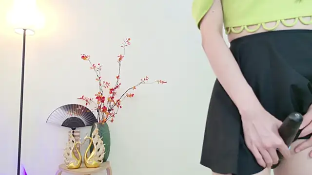 IreneIrene Adlı Modelin Canlı XXX Sohbeti