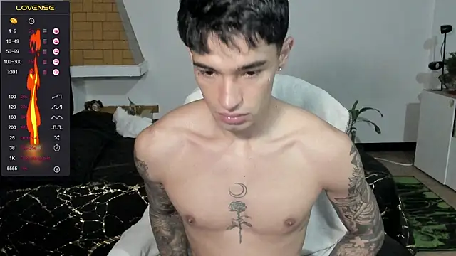 Damon__333 Live XXX-chat